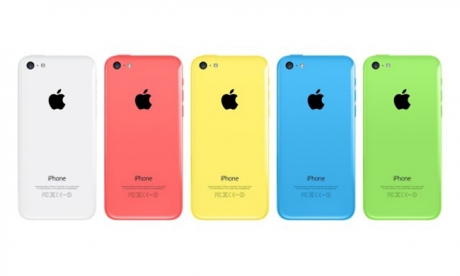 Apple съкращава наполовина производството на iPhone 5C