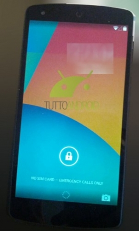Изтекли снимки на Nexus 5 демонстрират интерфейса в KitKat