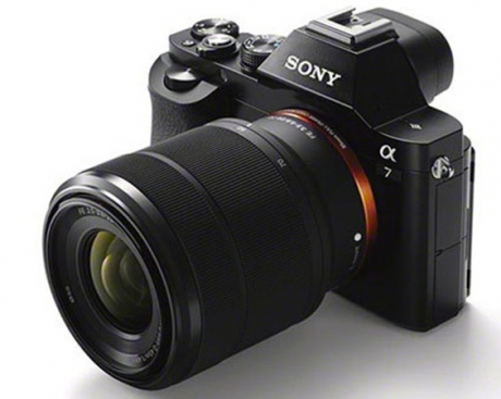 Изтекоха снимки на новия пълнокадров апарат Sony A7