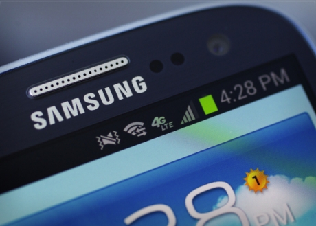 Samsung официално се извини на китайските потребители за проблемите с RAM паметта в някои устройства