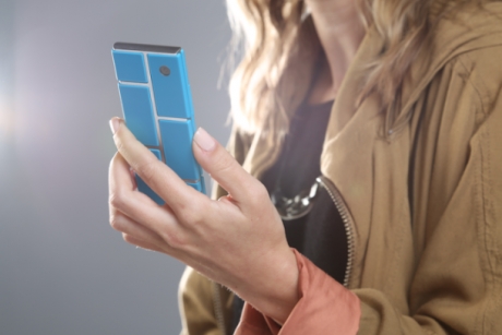 Motorola оставя изграждането на смартфони в ръцете на потребителите с Project Ara