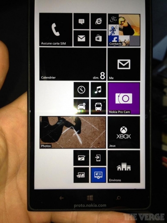 Нови снимки на Nokia Lumia 1520