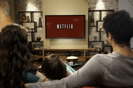 Преди да купи авторските права за филми, Netflix проверява тяхната популярност в торент-тракерите