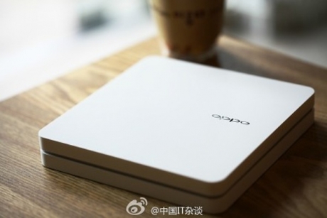 Появиха се официалните снимки на смартфона Oppo N1 и неговата необичайна опаковка