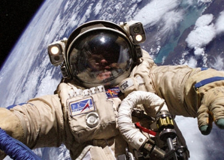 NASA дава 18 хиляди долара на желаещите да прекарат 70 дни в легло