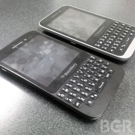 Появиха се снимки на бюджетния смартфон BlackBerry Kopi