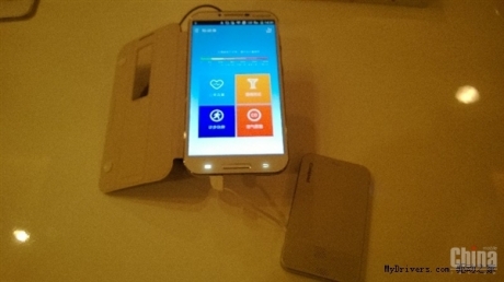 Coolpad представи своя 5,9-инчов смартфон Grand 4 с поддръжка на две SIM-карти