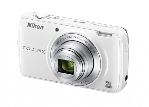 NIKON представи ANDROID-фотоапарата COOLPIX S810C