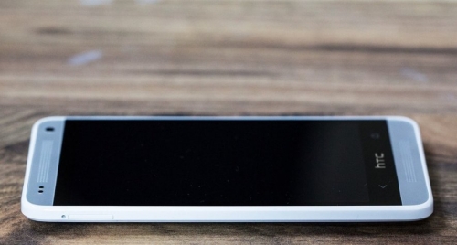 Новият HTC One mini ще стане достъпен на пазара още през май