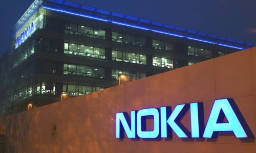 Сделката между Nokia и Microsoft ще бъде закрита на 25 април