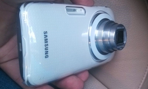 Samsung GALAXY S5 Zoom (K Zoom) на „живи“ снимки