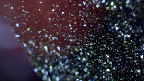 Samsung покриват Galaxy S5 с кристали Swarowski