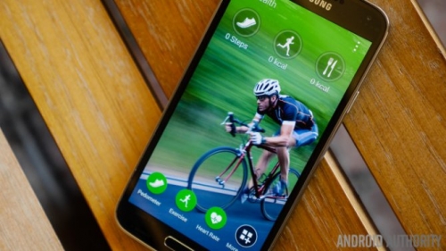 Samsung обясни защо дисплеят на Galaxy S5 е най-добрият