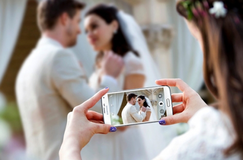 Samsung призна наличието на проблеми с камерата на Galaxy S5