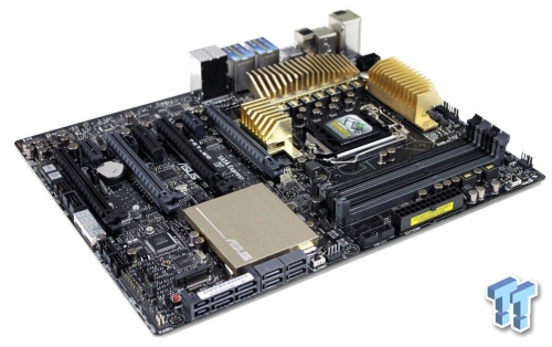 ASUS Z97-WS – снимка на платката за работни станции на базата на логиките Intel 9 Series