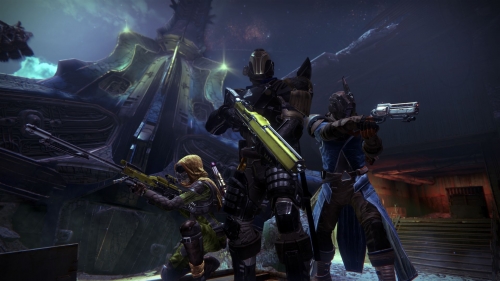 Ново видео и изображения от Destiny