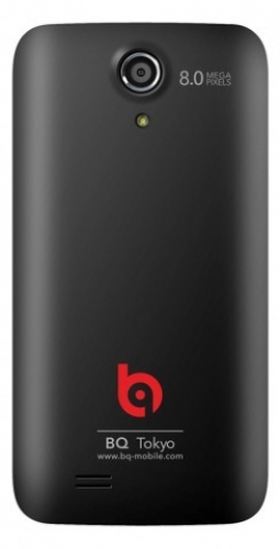BQS-5000 Tokyo: 5-инчов Android-смартфон с цена 5