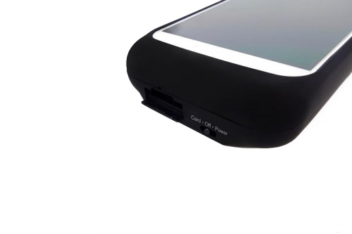 Mugen Power предлага акумулаторна батерия за Moto X, добавяща слот за microSD карти памет