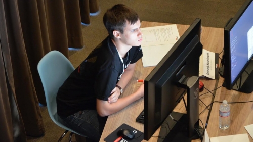 18-годишен от Беларус спечели Google Code Jam