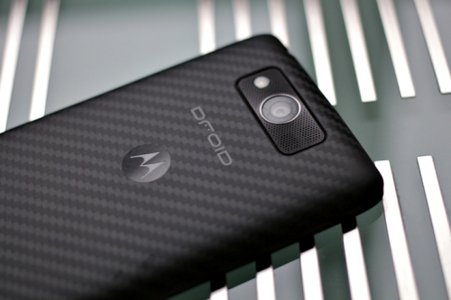 Motorola Droid Turbo: мини-флагман с Snapdragon 805 и 640 ppi