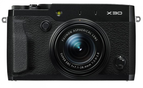 Fujifilm X30: компактен фотоапарат в ретро стил