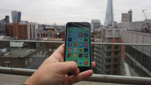 Apple забрани ъпгрейд или даунгрейд до iOS 8.1