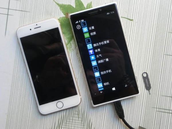 Прототип на Lumia 1030 бе сравнен с iPhone 6