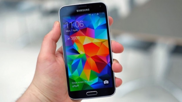 Продажбите на смартфони на Samsung за Q3 бият тези на Apple, Huawei и Xiaomi взети заедно
