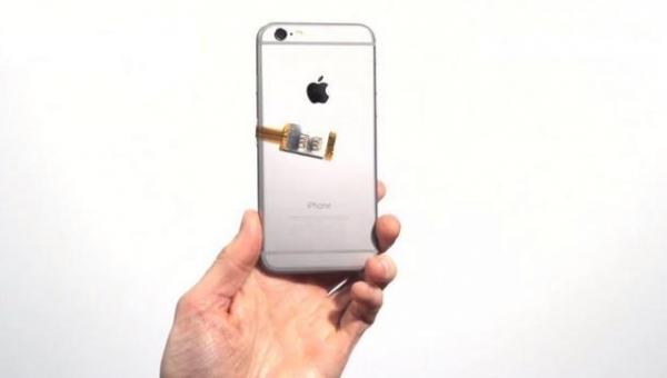 Адаптер за iPhone 6, даващ възможност за работа с две SIM-карти