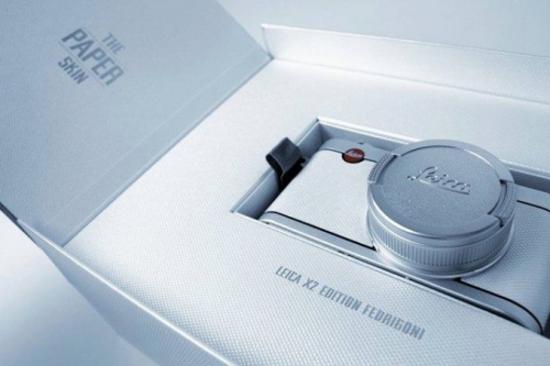 Leica представиха версия на X2 облицована в хартия