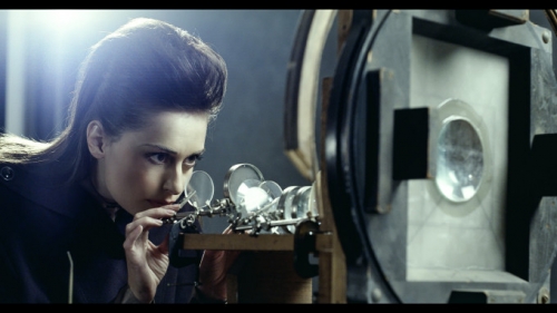 Zoetrope Optika – първият кратък филм заснет с обектива Zeiss 55mm f/1.4 Otus Distagon T*