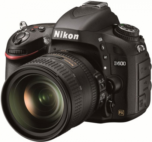 Адвокатите от Lieff Cabraser Heimann & Bernstein подготвят колективен съдебен иск срещу Nikon
