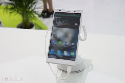 Ултратънкият LTE-таблетфон ZTE Grand Memo II LTE