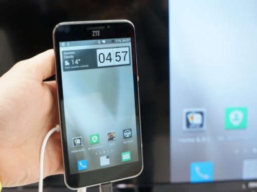 MWC 2014: ZTE демонстрира флагмана Grand SII