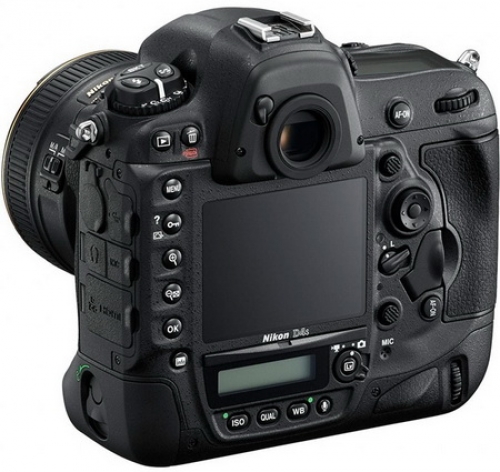 Nikon започна продажбите на професионалния фотоапарат D4S
