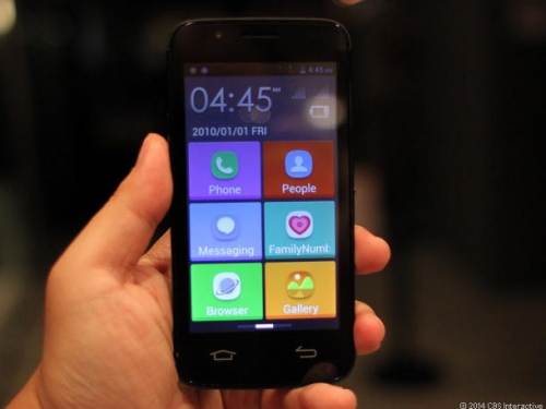 MWC 2014:Yezz Andy AZ4.5 – смартфон за потребители с напреднала възраст