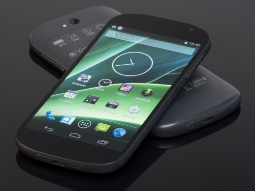 Представиха второто поколение YotaPhone