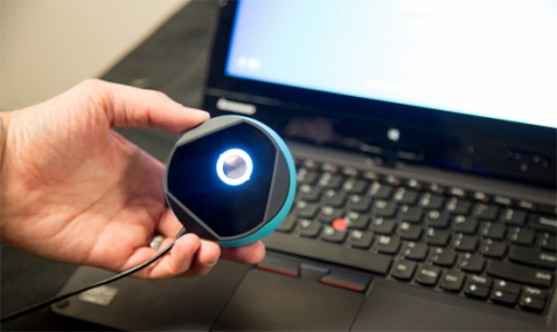 EyeLock: портативен USB скенер за ириса на окото