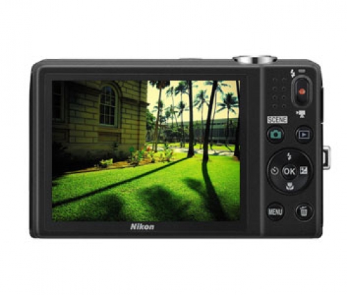Nikon представи цифровите фотоапарати S3600, S6700 и S2800