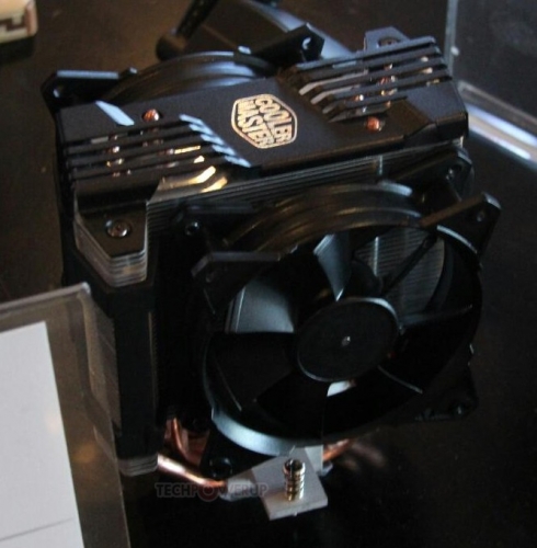 Cooler Master подготвя CPU-охладителя N520 II