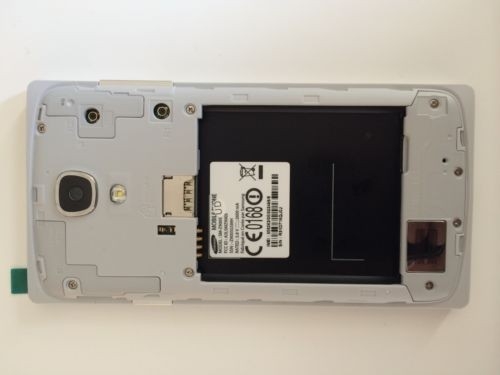 В eBay продадоха първият Tizen-смартфон на Samsung
