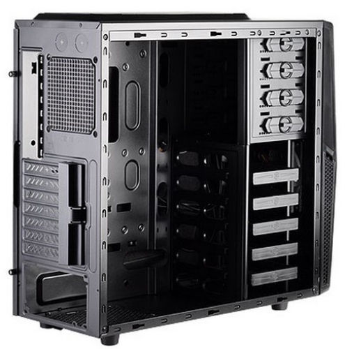 SilverStone разшири асортимента си от корпуси с модела Precision PS10