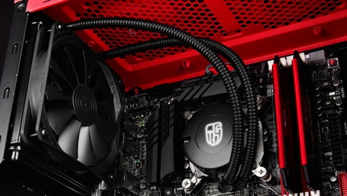 DeepCool дебютира с водни процесорни охладители от серията Maelstrom