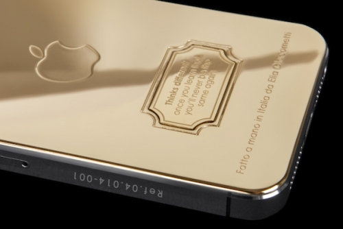 Caviar представи на пазара позлатени iPhone 5s с лика на Стив Джобс