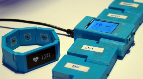 Blocks – модулен смарт часовник с Android Wear