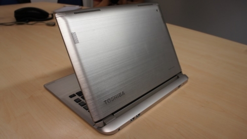 Хибридният таблет Toshiba Satellite Click 2 Pro се появи в продажба на цена от €999