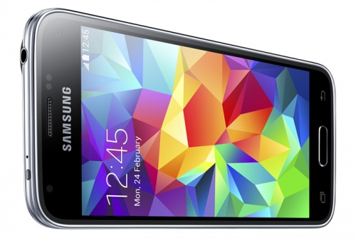 Мини-флагманът на Samsung дебютира на пазара