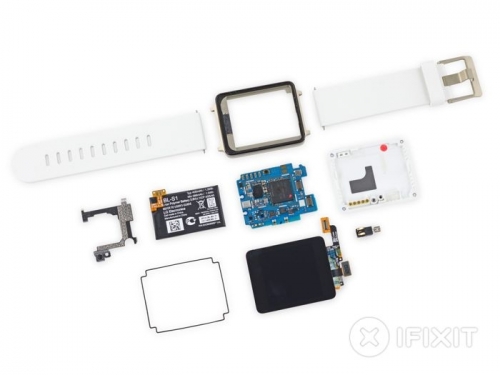 От iFixit оцениха ремонтопригодноста на новите „умни“ часовници от LG и Samsung