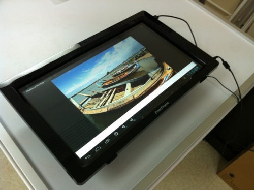 Zmartframe превръща обикновения монитор в сензорен или в Android-компютър
