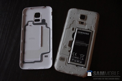 Samsung GALAXY S5 mini и GALAXY Tab S: снимки и характеристики
